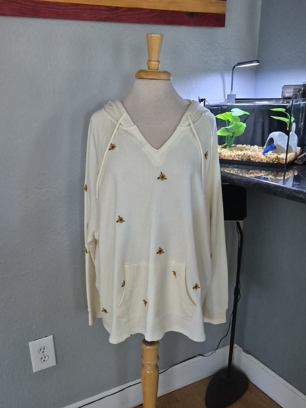 Maurices Women's Cream Hoodie with Sunflower Embroidery | Size 2X